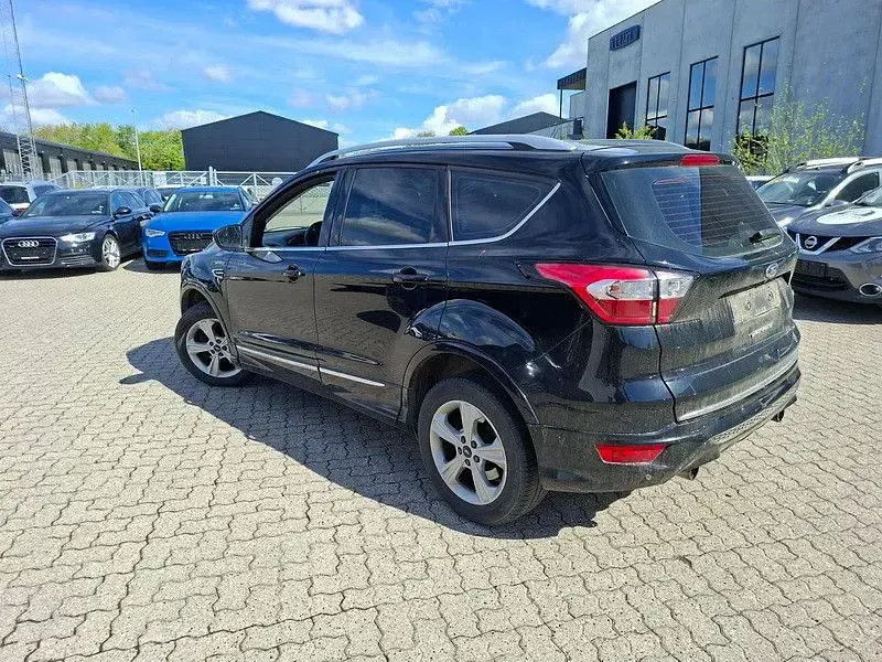 Gebraucht Ford Kuga Vignale 182 PS (133 kW) 2018 Schwarz SUV