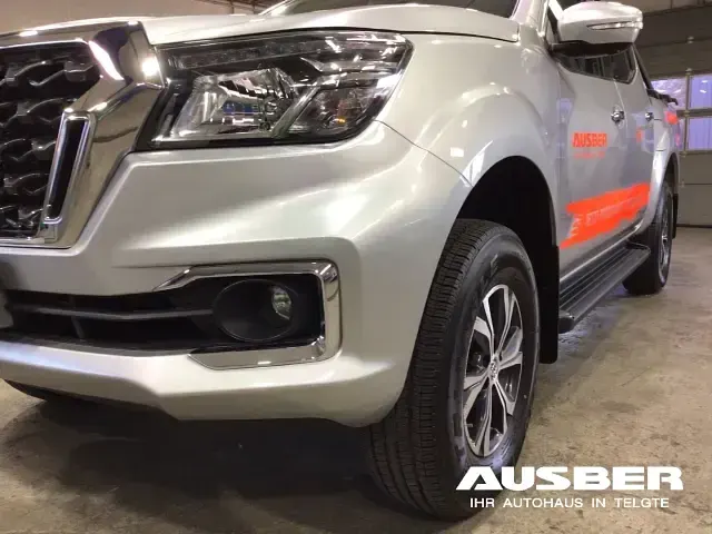 Gebraucht Nissan Navara 163 PS (119 kW) 2026 Silber Pickup