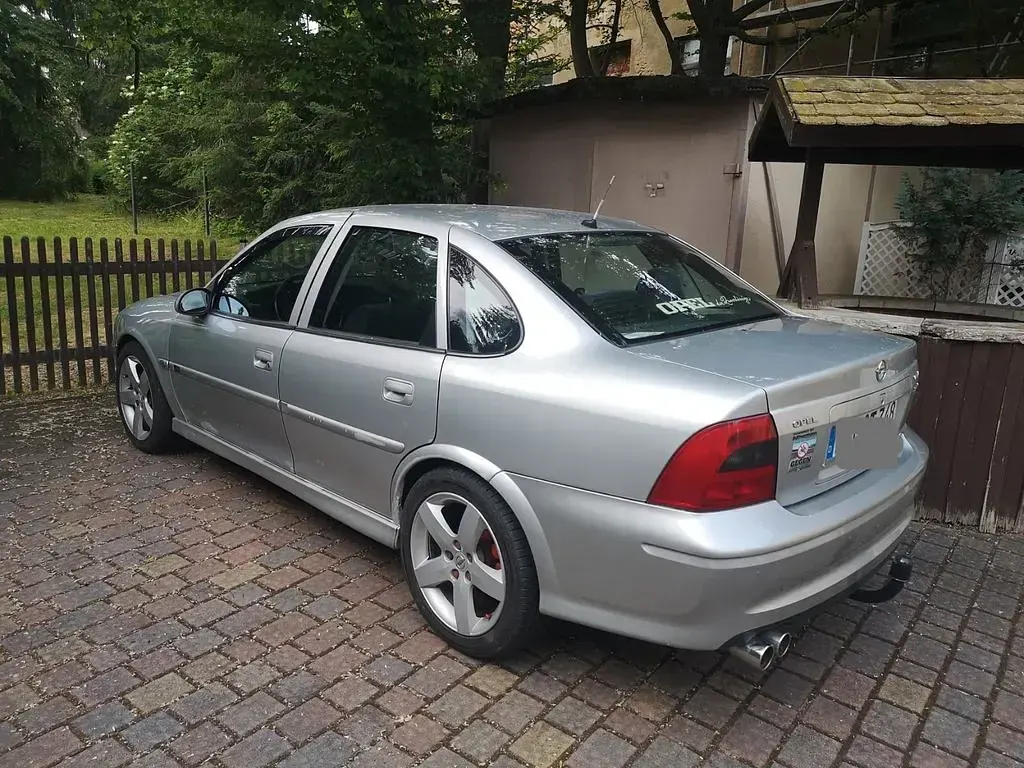 Gebraucht Opel Vectra 116 PS (85 kW) 2001 Grau Limousine