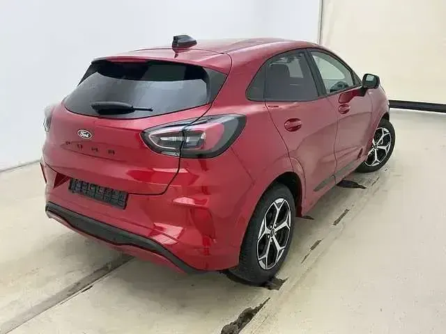 Gebraucht Ford Puma ST-Line 155 PS (114 kW) 2025 Fantastic red tc SUV