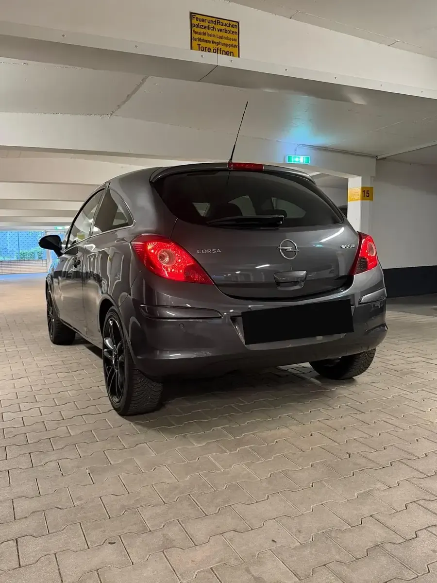 Gebraucht Opel Corsa 69 PS (50 kW) 2010 Grau Kleinwagen