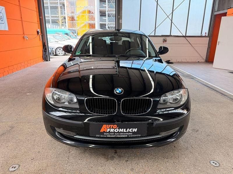 Second-hand BMW 116 116 CP (85 kW) 2009 Negru Hatchback