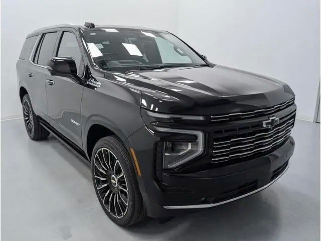 Schwarz Neu 2025 Chevrolet Tahoe SUV | 104.900 € - Bild 1/4