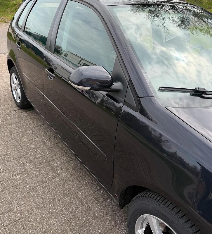 Usata VW Polo 75 CV (55 kW) 2008 Nero Utilitaria