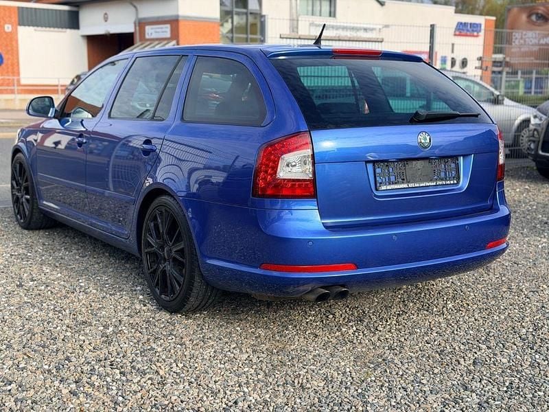 Second-hand Skoda Octavia RS 200 CP (147 kW) 2012 Albastru Break