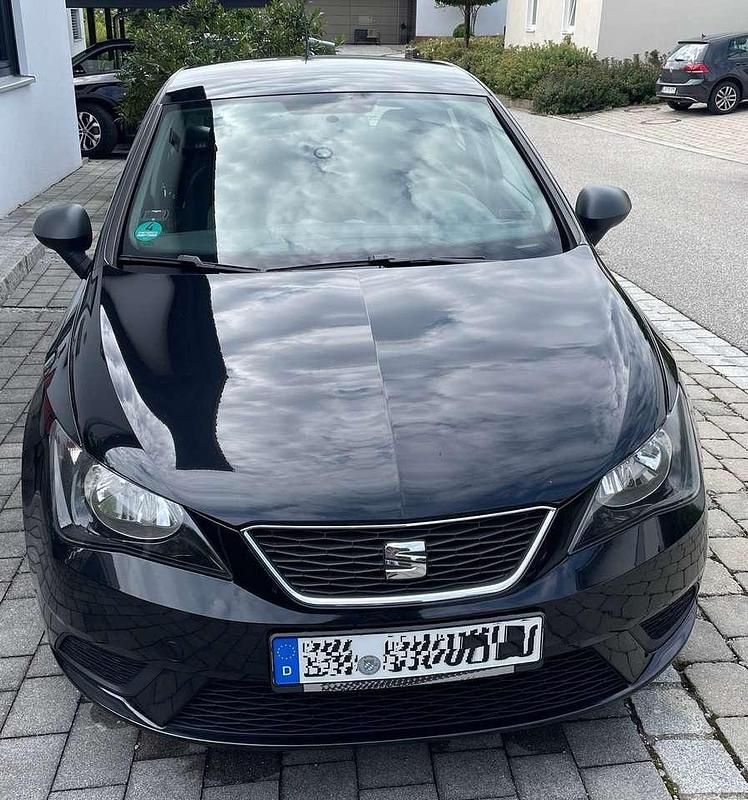 Schwarz Gebraucht 2014 Seat Ibiza Reference Limousine | 3.500 € (Guter Preis) - Bild 1/4