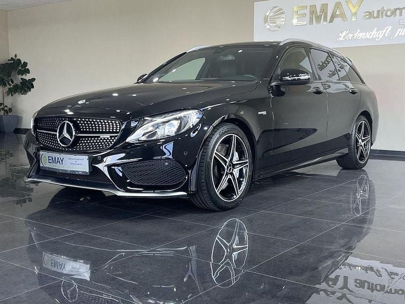 Gebraucht Mercedes C43 AMG AMG 367 PS (269 kW) 2017 Schwarz Kombi