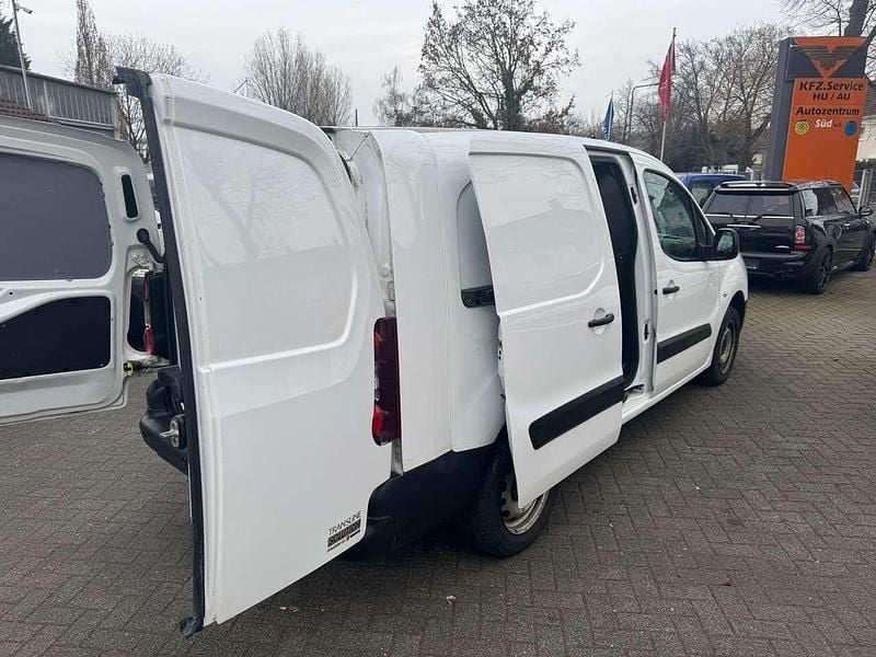 Lack weiss banquise Gebraucht 2017 Citroën Berlingo Proline Van / Kleinbus | 5.380 € (Fairer Preis) - Bild 1/4