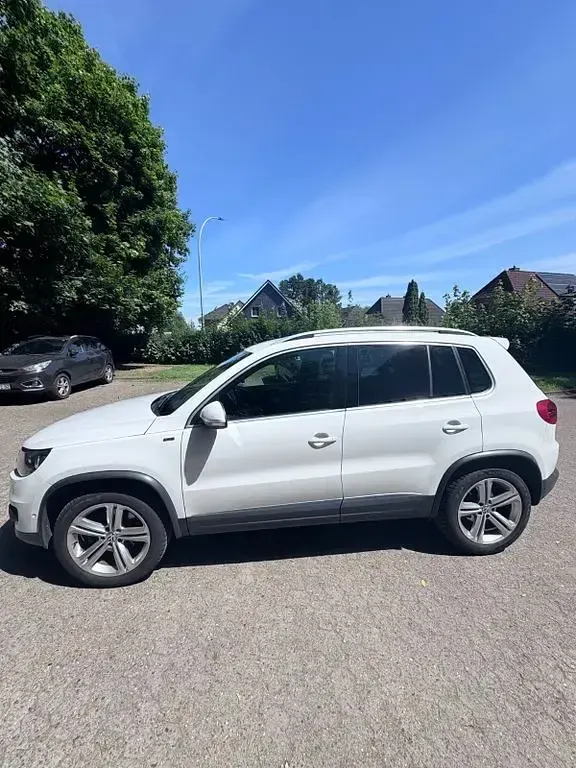Gebraucht VW Tiguan Life 177 PS (130 kW) 2013 Grau SUV