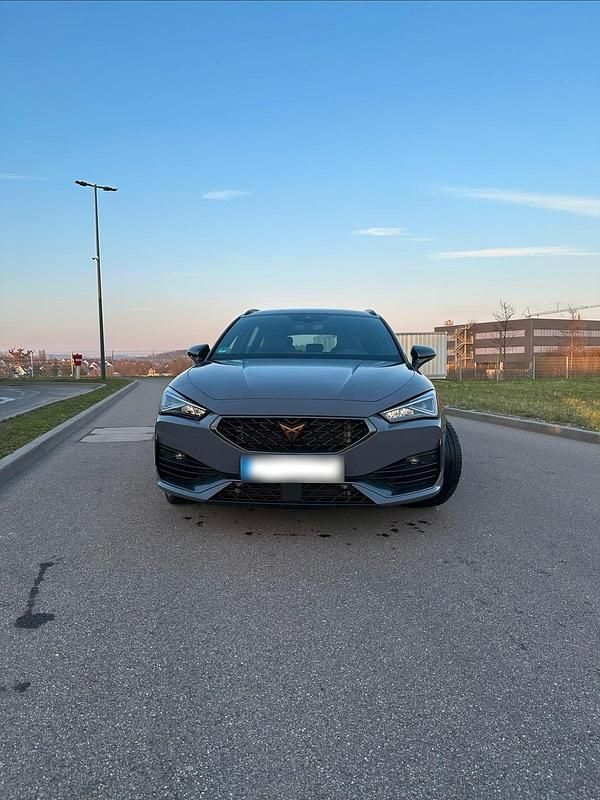 Gebraucht Cupra Leon VZ 310 PS (228 kW) 2022 Grau Kombi
