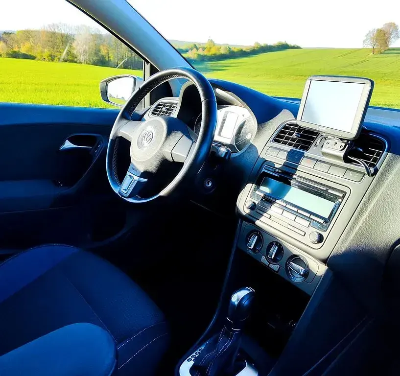Gebraucht VW Polo Comfortline 86 PS (63 kW) 2011 Grau Kleinwagen