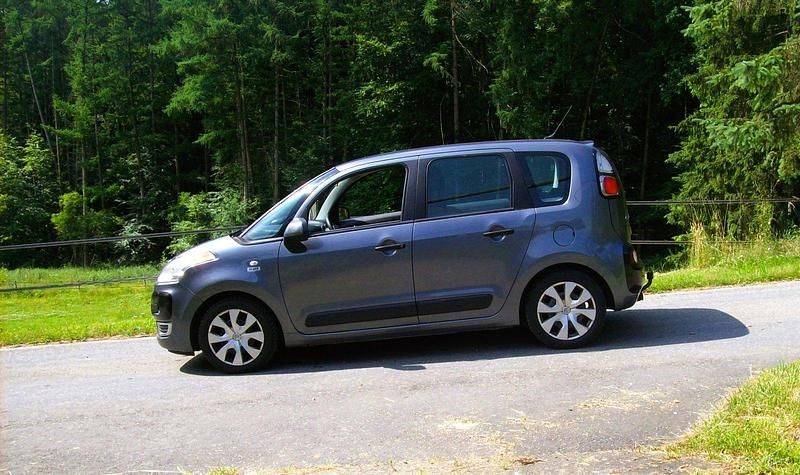Silber Gebraucht 2011 Citroën C3 Picasso Van / Kleinbus | 1.500 € (Guter Preis) - Bild 1/4