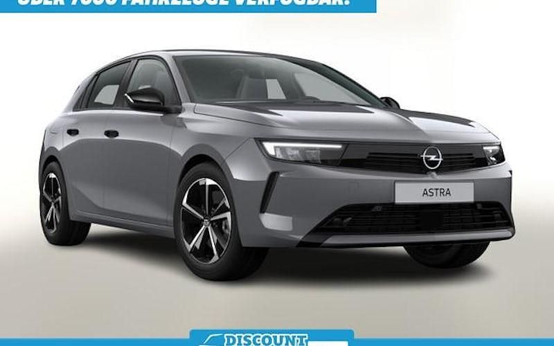 Neu Opel Astra Elegance 130 PS (95 kW) 2025 Grau Limousine