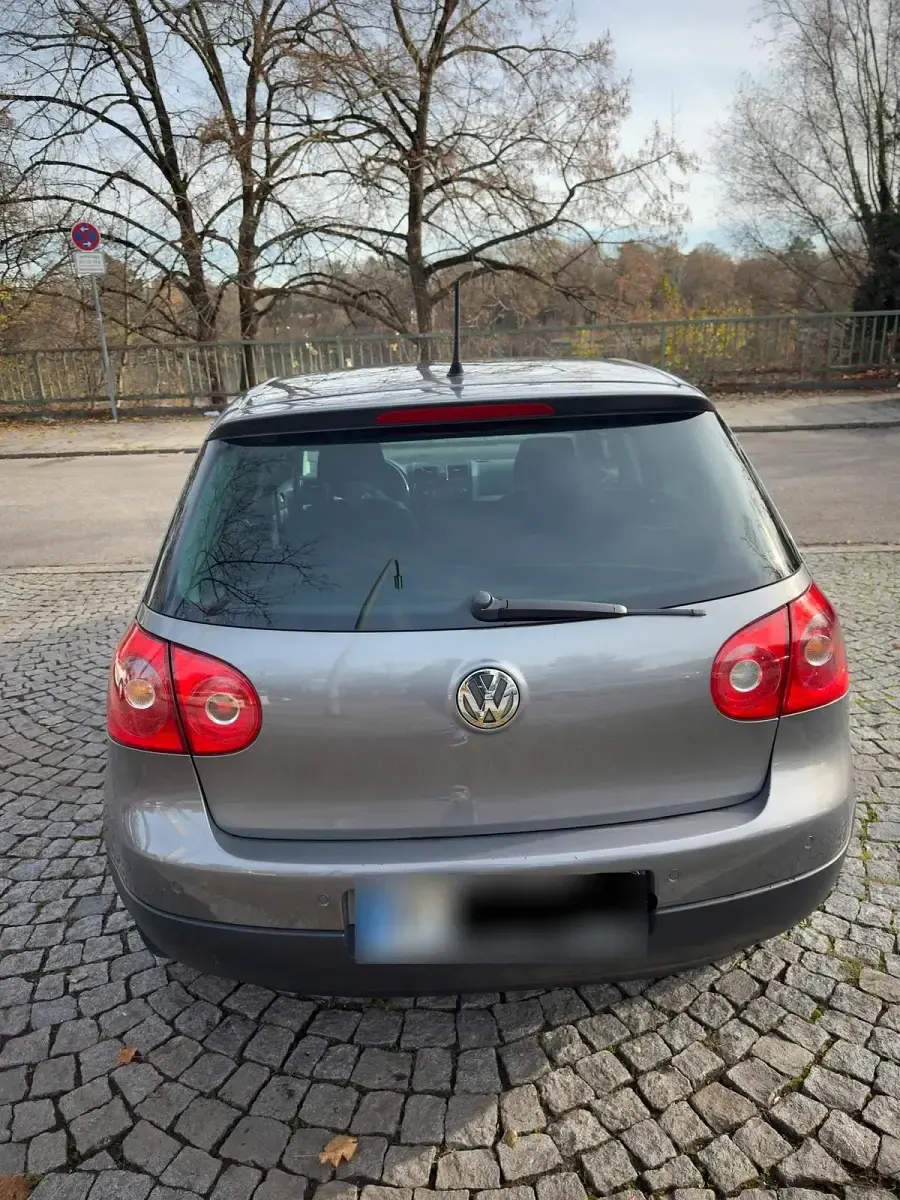 Usata VW Golf VI Comfortline 116 CV (85 kW) 2008 Grigio Utilitaria