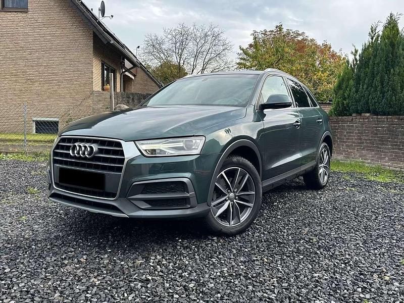Gebraucht Audi Q3 Design 150 PS (110 kW) 2017 Grün SUV