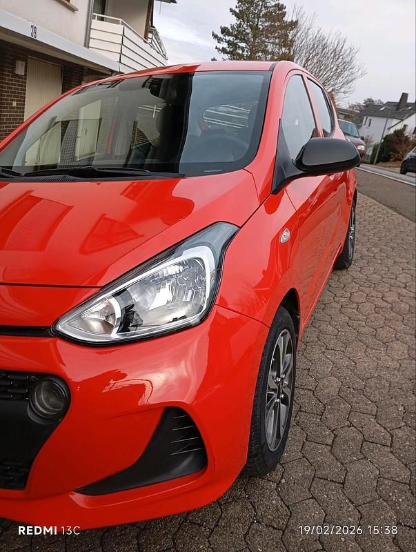 Gebraucht Hyundai i10 67 PS (49 kW) 2019 Rot Kleinwagen