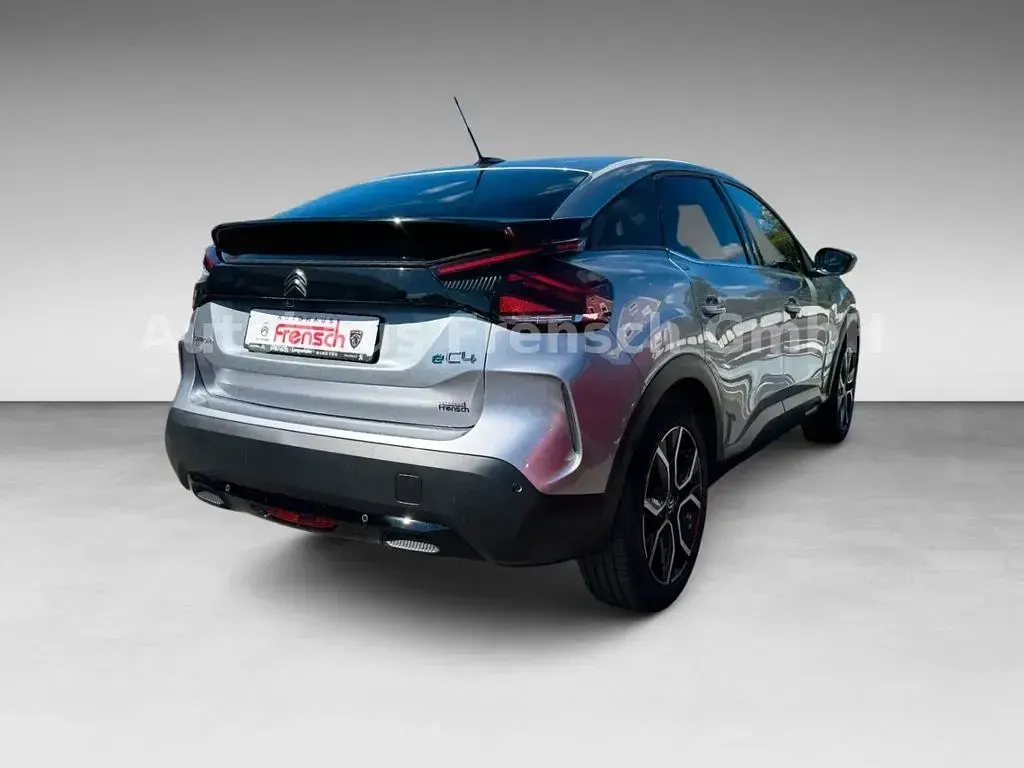 Gebraucht Citroën e-C4 Shine 100 kW (136 PS) 2022 Grau Limousine