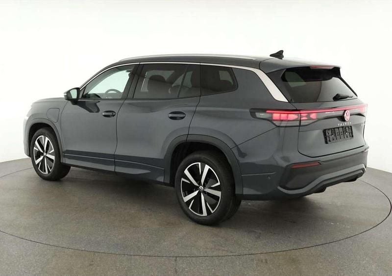 Neu VW Tayron Life 204 PS (150 kW) 2026 Delfingrau metallic SUV