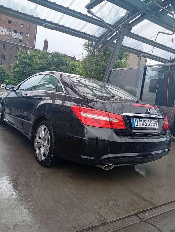 Gebraucht 2013 Mercedes E220 Elegance Coupé | 9.500 € (Superpreis) - Bild 1/4