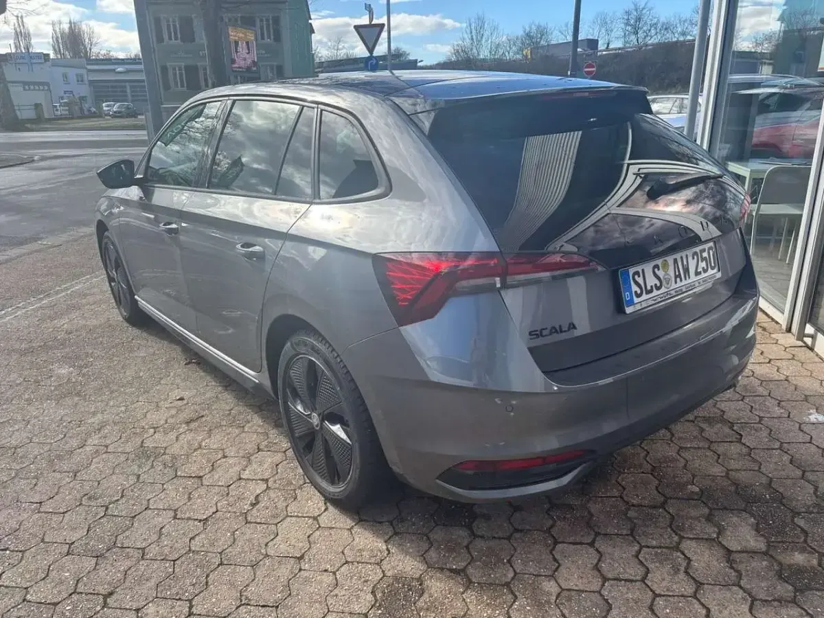 Gebraucht Skoda Scala Monte Carlo 150 PS (110 kW) 2026 Graphitegrau metallic Kleinwagen