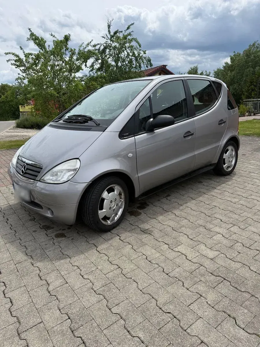 Gebraucht Mercedes A160 Classic 102 PS (75 kW) 1999 Silber Kleinwagen