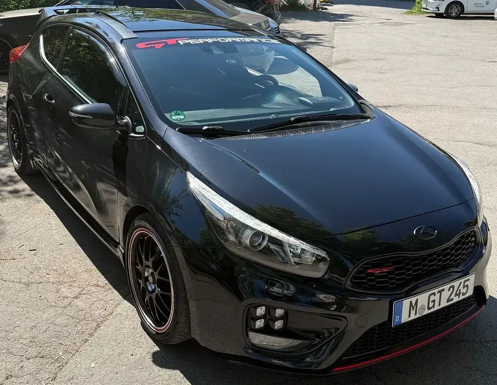 Occasion Kia ProCeed GT-Track 204 ch (150 kW) 2014 Noir Citadine