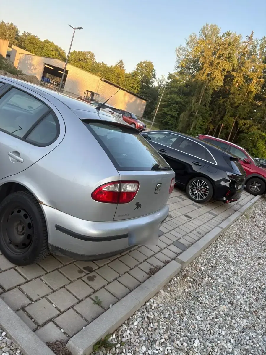 Gebraucht Seat Leon 105 PS (77 kW) 2005 Silber Kleinwagen