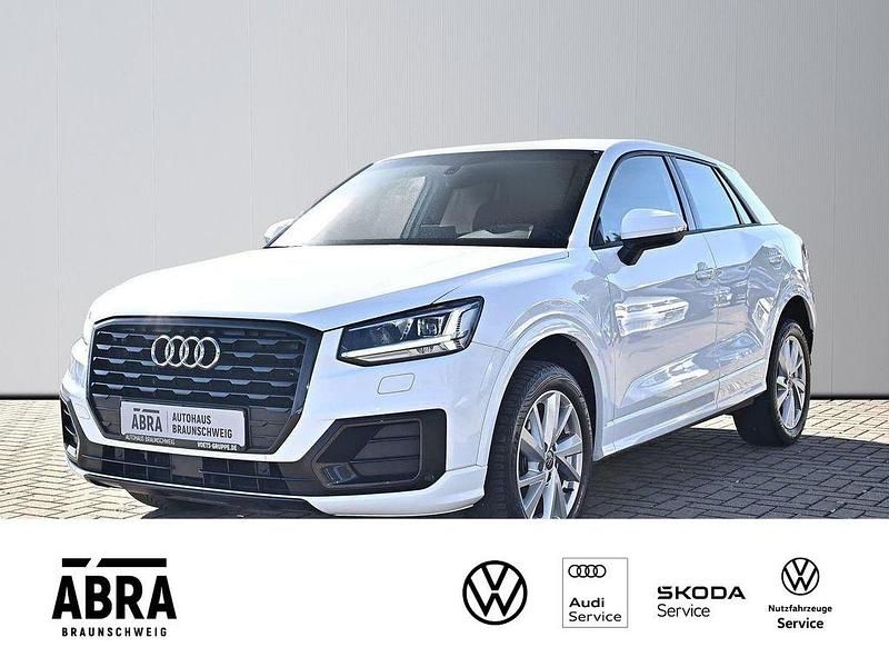 Weiß Gebraucht 2018 Audi Q2 Design SUV | 20.880 € (Etwas zu teuer) - Bild 1/4