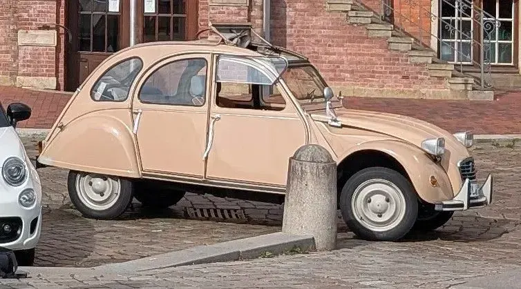 Gebraucht Citroën 2CV 26 PS (19 kW) 1984 Beige Limousine