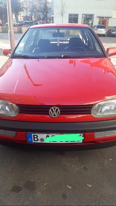 Rot Gebraucht 1993 VW Golf III Kleinwagen | 17.500 € - Bild 1/4