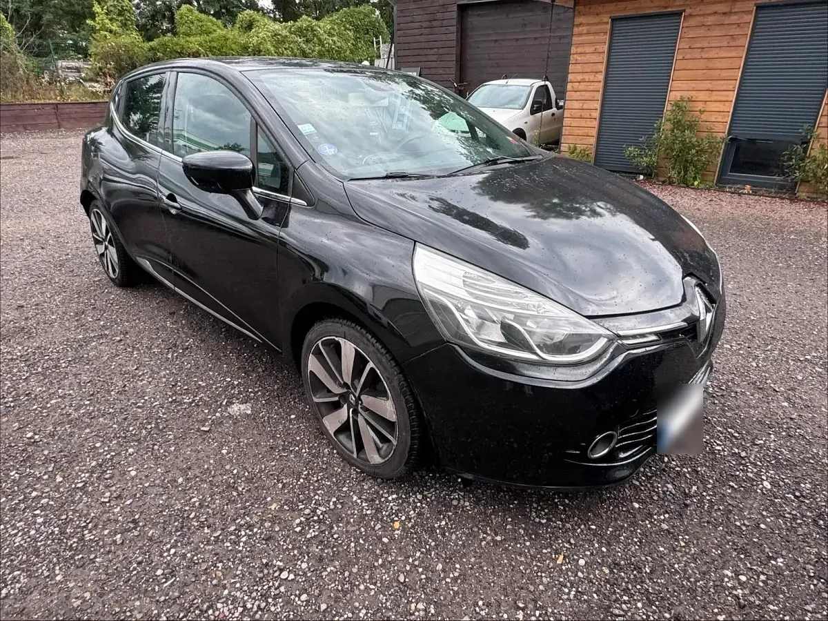 Gebraucht Renault Clio 100 PS (73 kW) 2014 Kleinwagen