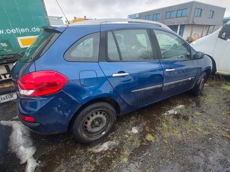 Gebraucht Renault Clio GrandTour Dynamique 75 PS (55 kW) 2008 Blau Kombi