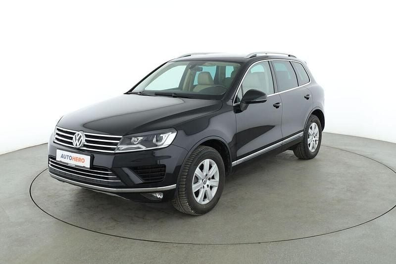 Schwarz Gebraucht 2016 VW Touareg SUV | 27.590 € (Fairer Preis) - Bild 1/3
