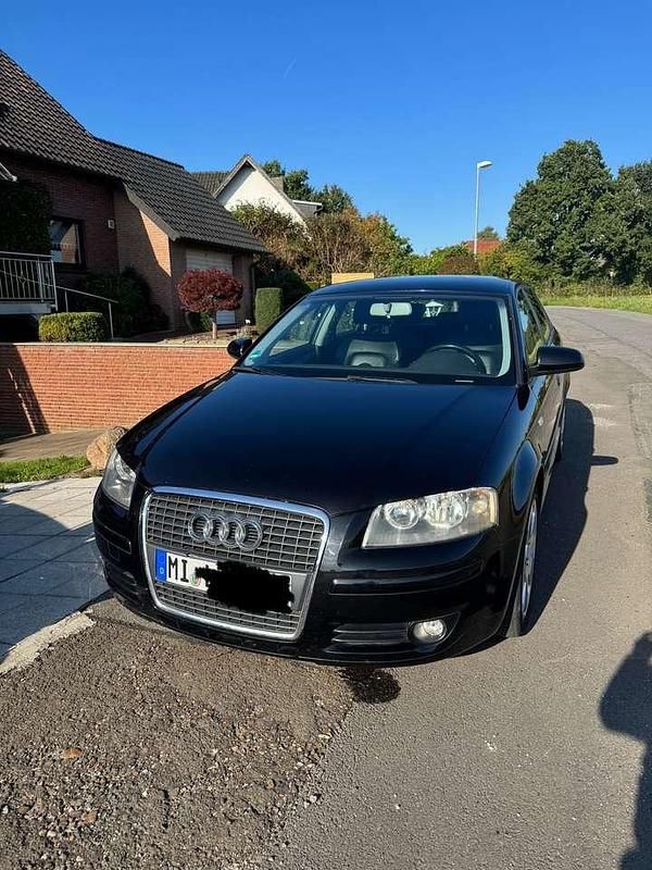 Schwarz Gebraucht 2006 Audi A3 Ambition Kleinwagen | 6.111 € (Etwas zu teuer) - Bild 1/4