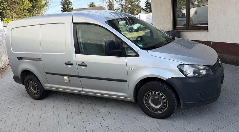Gebraucht VW Caddy Maxi 109 PS (80 kW) 2011 Silber Van / Kleinbus