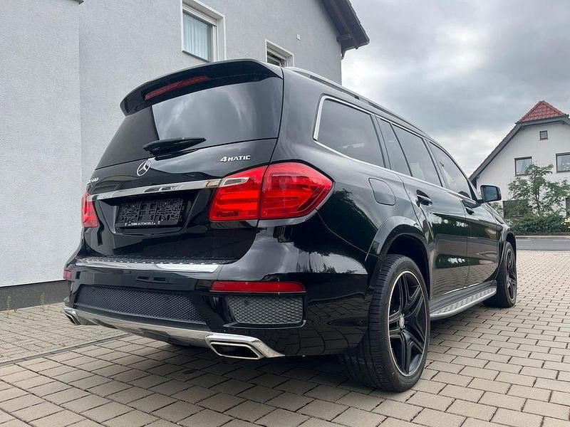 Gebraucht Mercedes GL500 AMG line 435 PS (319 kW) 2016 Schwarz SUV