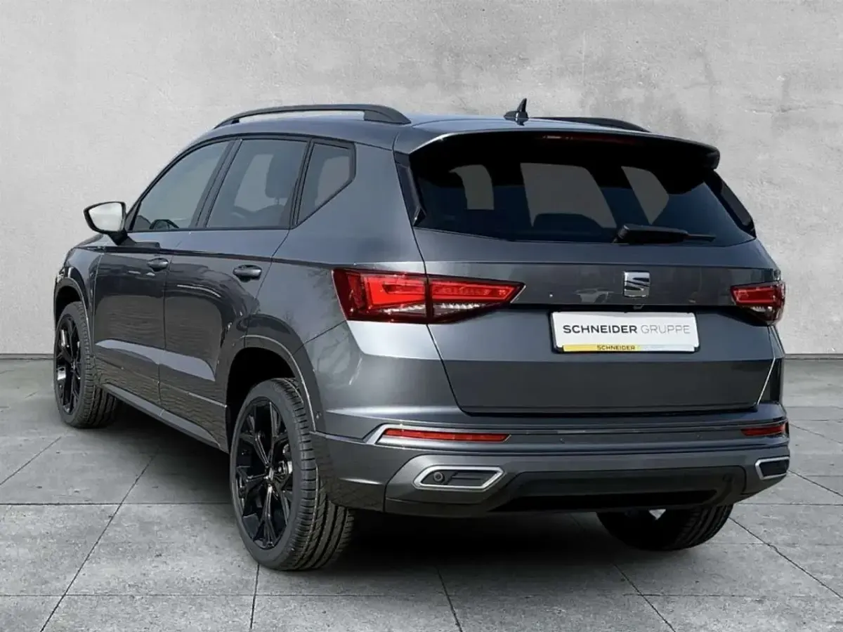 Neu Seat Ateca Black Edition 150 PS (110 kW) 2026 Grau SUV