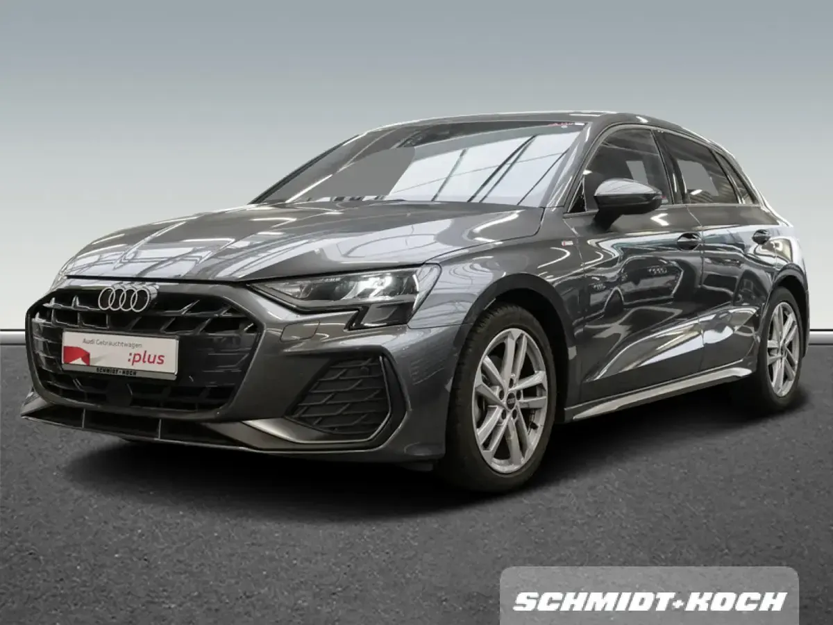 Używany Audi A3 S-Line 150 KM (110 kW) 2025 Szary Sedan/Limuzyna