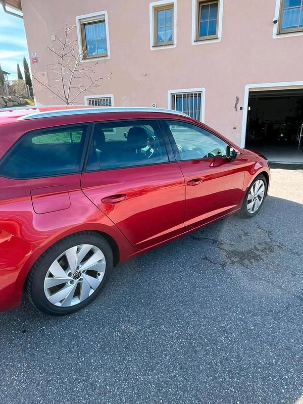 Gebraucht Seat Leon FR 131 PS (96 kW) 2019 Rot Kombi
