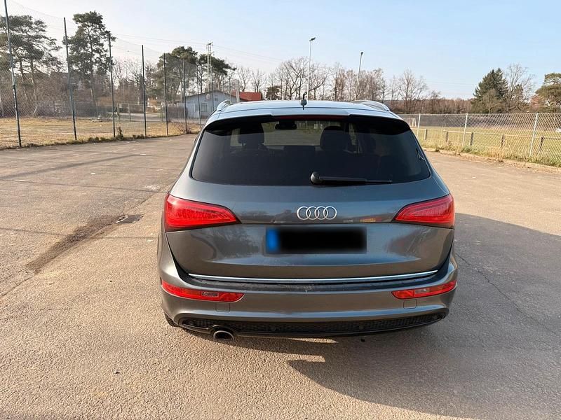 Gebraucht Audi Q5 S-Line 190 PS (139 kW) 2016 Grau SUV