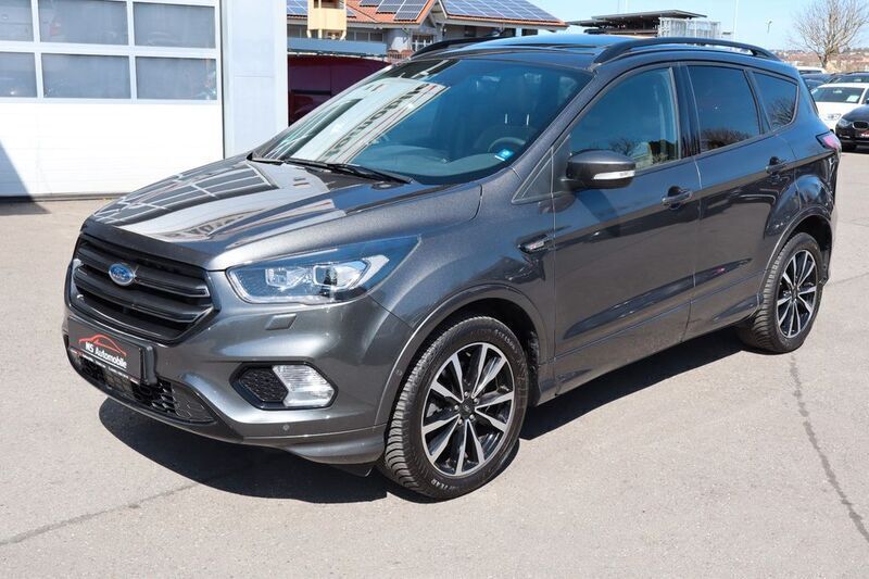Magneticgrau (metallic) Gebraucht 2019 Ford Kuga ST-Line SUV | 19.850 € (Guter Preis) - Bild 1/4