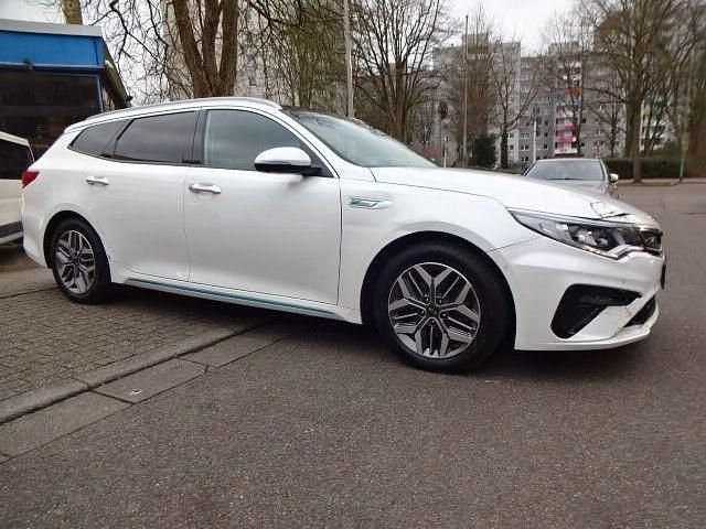 Weiß Gebraucht 2020 Kia Optima Hybrid Limousine | 13.999 € (Guter Preis) - Bild 1/4