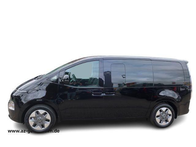 Gebraucht Hyundai Staria Turbo 224 PS (164 kW) 2025 Schwarz Van / Kleinbus