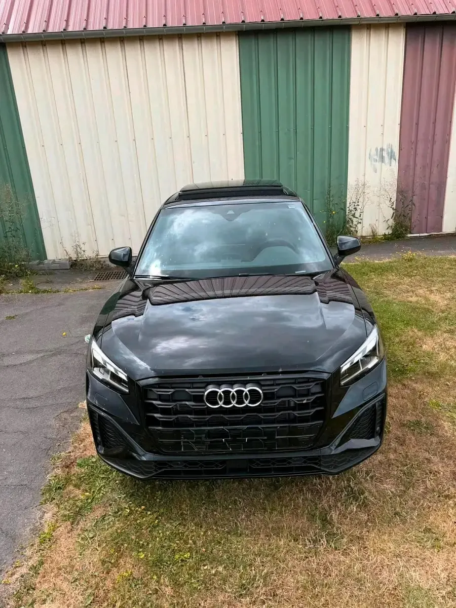 Gebraucht Audi Q2 S-Line 150 PS (110 kW) 2025 Schwarz SUV