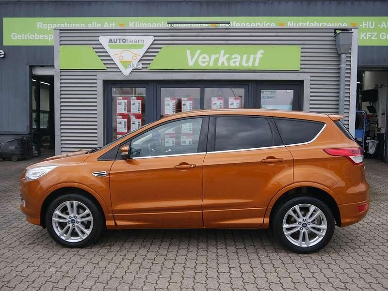 Bronze Gebraucht 2016 Ford Kuga Individual SUV | 12.490 € (Fairer Preis) - Bild 1/4