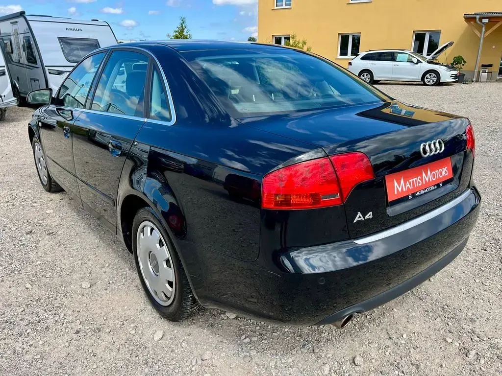 Gebraucht Audi A4 102 PS (75 kW) 2004 Schwarz Limousine
