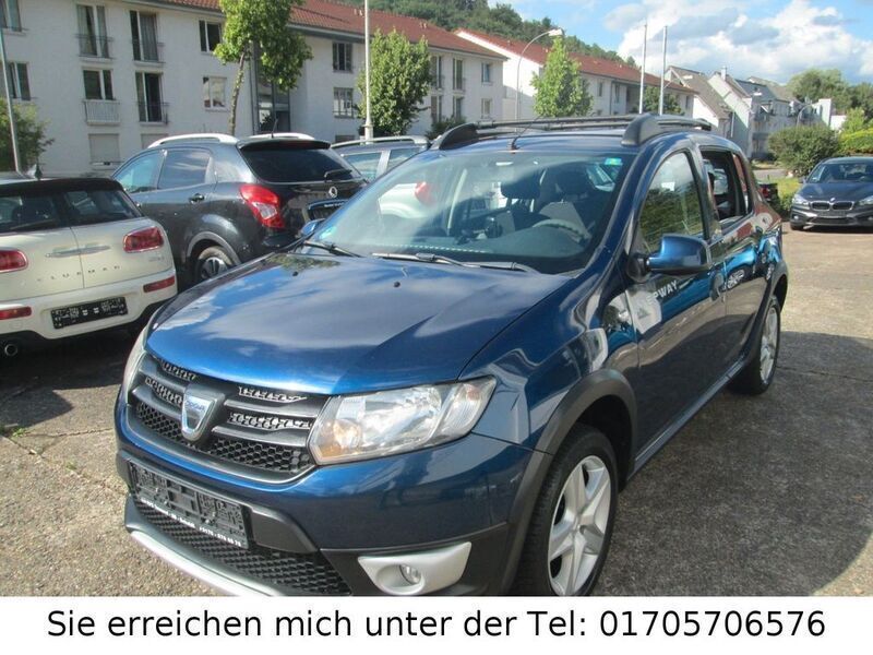 Blau Gebraucht 2016 Dacia Sandero Stepway Ambiance Kleinwagen | 5.490 € (Fairer Preis) - Bild 1/2