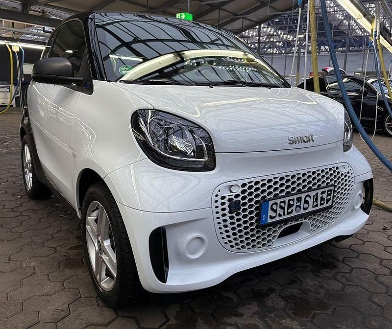 Gebraucht Smart ForTwo Electric Drive 60 kW (82 PS) 2022 Weiß Coupé