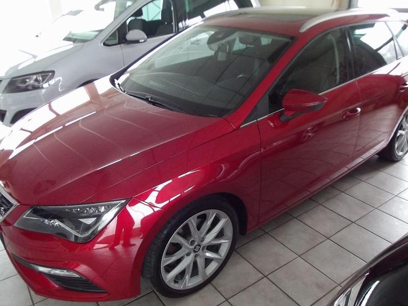 Gebraucht Seat Leon ST 190 PS (139 kW) 2019 Rot Kombi