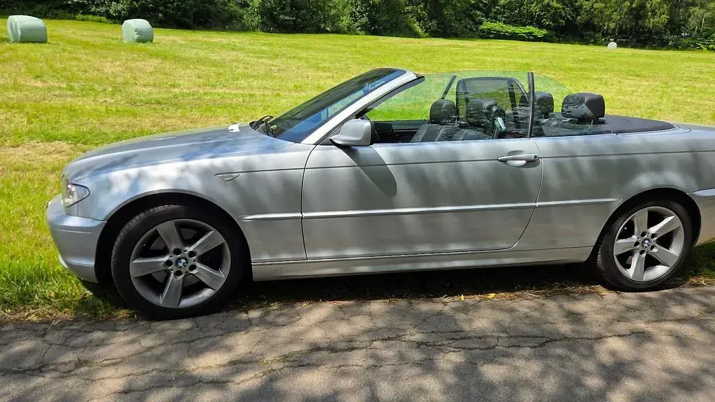 Gebraucht BMW 330 Cabriolet 204 PS (150 kW) 2006 Silber Cabrio